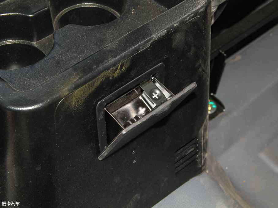 2016212 T01 2.0L T A IV