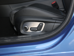 20191.5T PHEV Pro {{