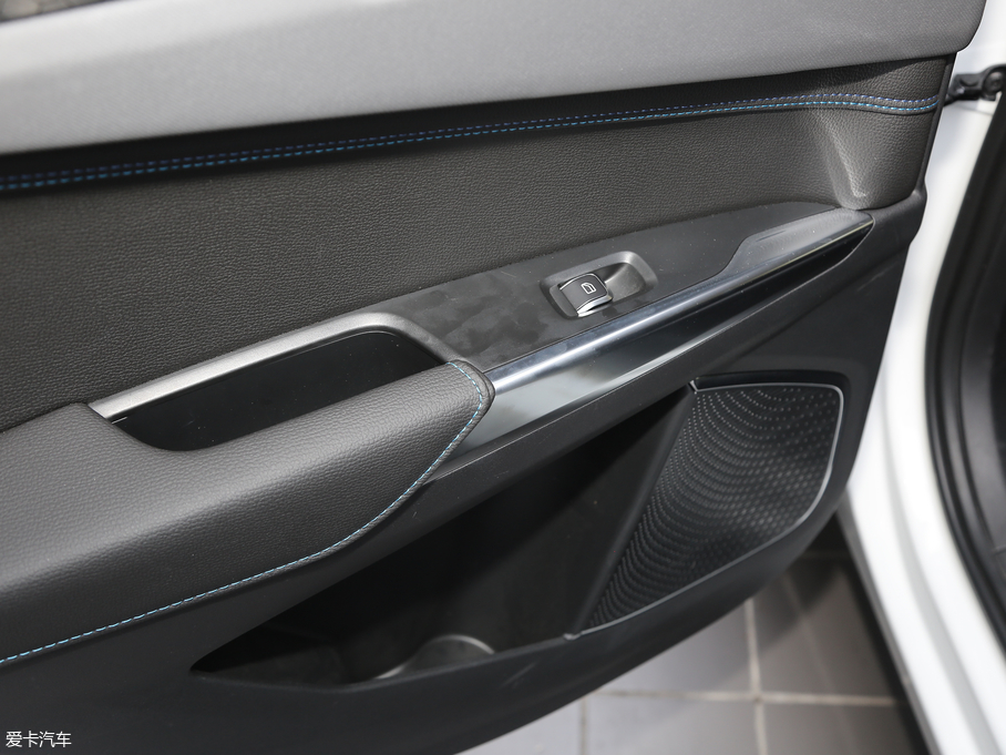 2019I01 PHEV 1.5T PHEV Pro VI