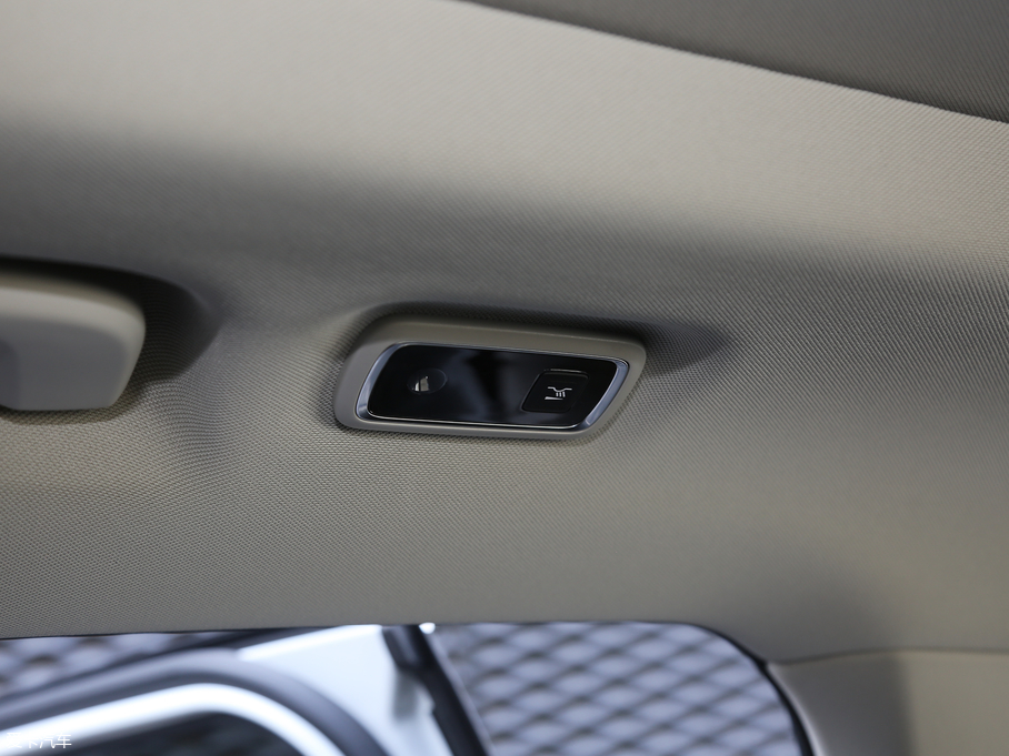 2019I01 PHEV 1.5T PHEV Pro VI