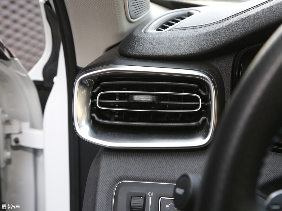 2019I01 PHEV 1.5T PHEV Pro VI