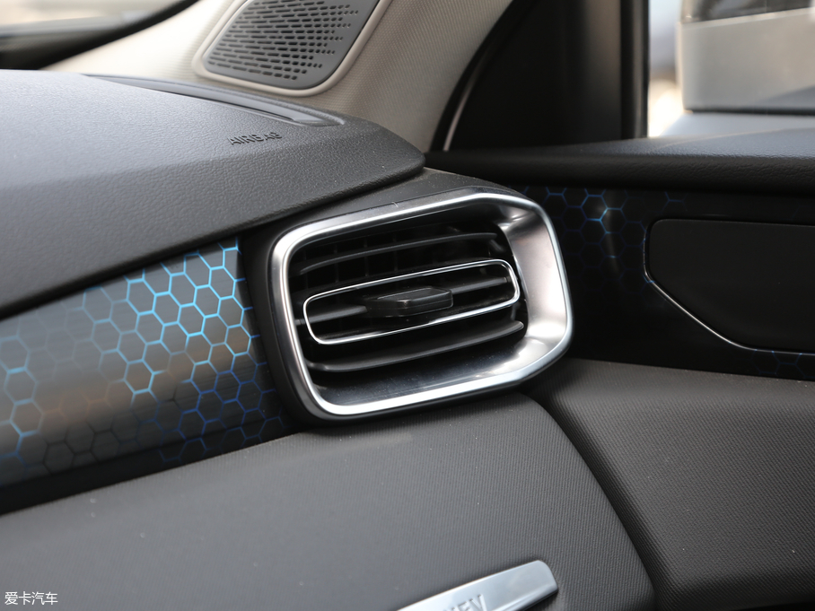 2019I01 PHEV 1.5T PHEV Pro VI