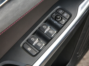 2019ܰ 2.0TD  ҫPro VI п؅^