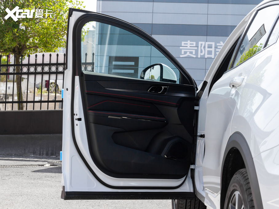 2020I(lng)05 2.0TD (q) Plus