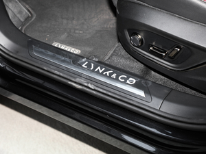 20202.0TD (q) r(sh)g g