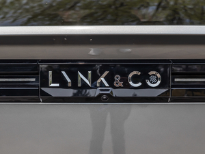 20202.0TD (q) Halo (x)(ji)^