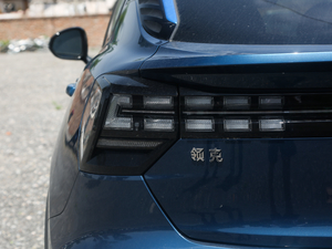 20202.0TD (q) ҫHalo (x)(ji)^