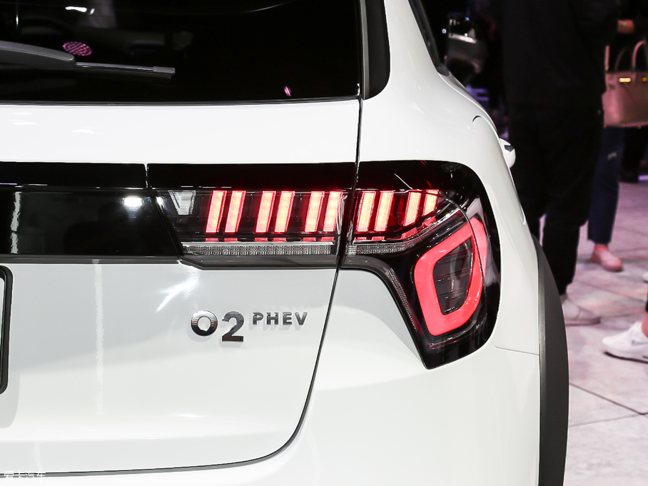 2019I02 PHEV 1.5T PHEV Pro