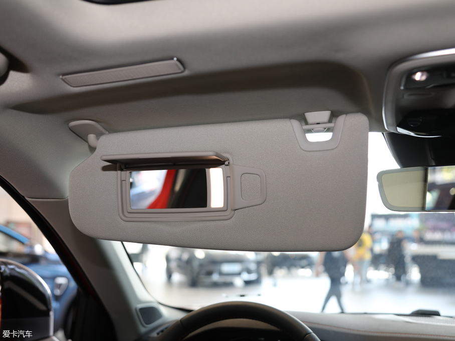 2019I01 2.0T (q)Pro VI