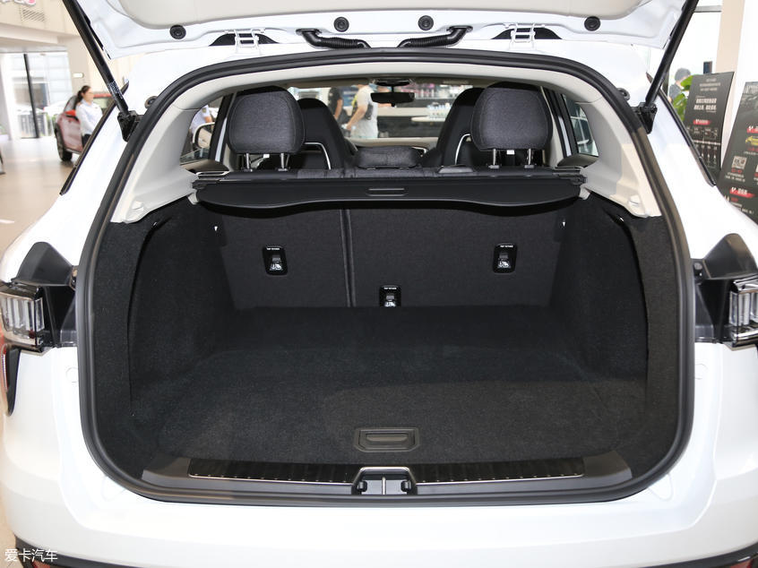 領克2019款領克01