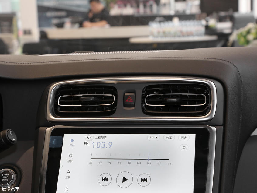 領克2019款領克01