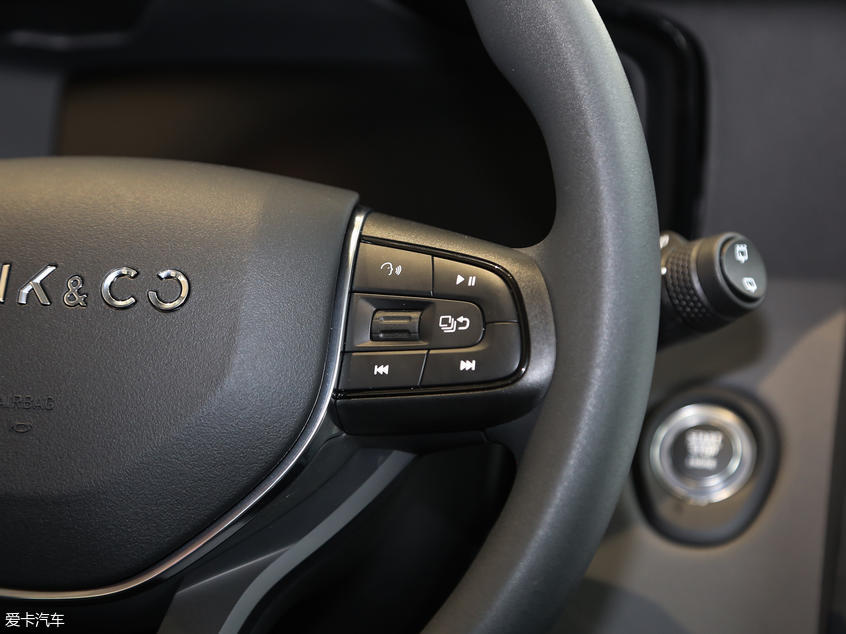 領克2019款領克01