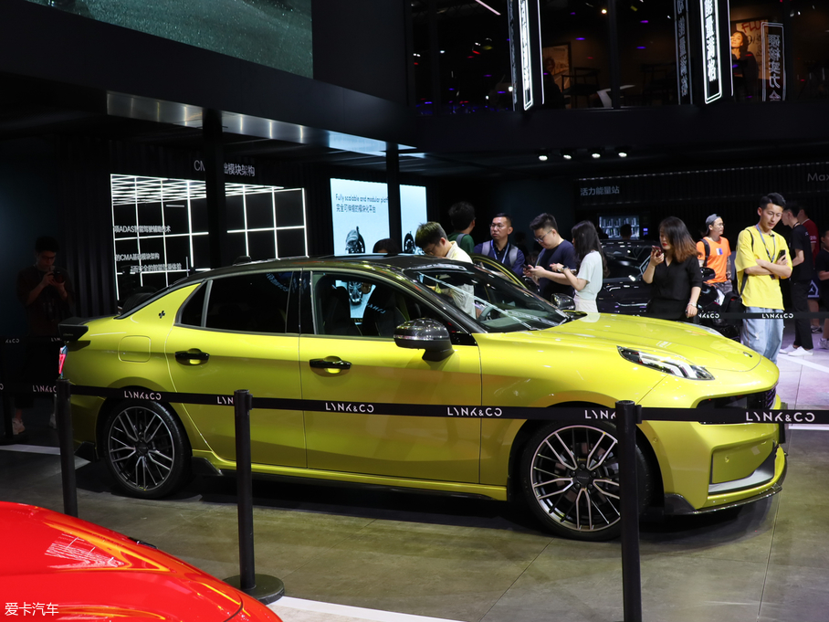 2019���I��03 03+ 2.0TD �Ԅ��������b��