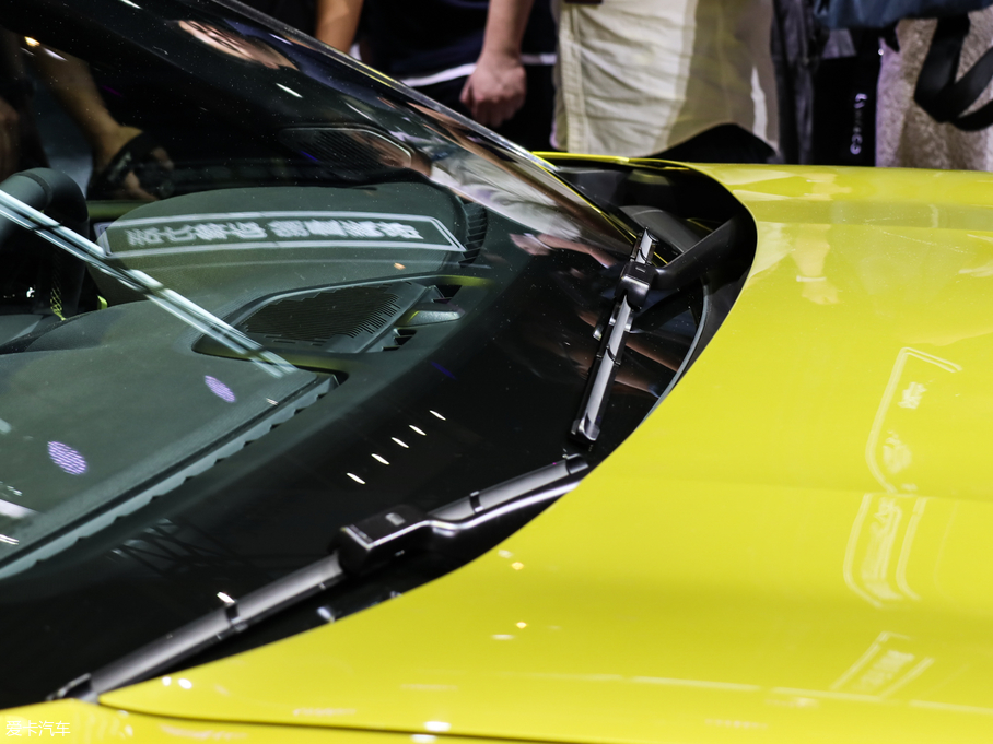 2019I03 03+ 2.0TD Ԅb