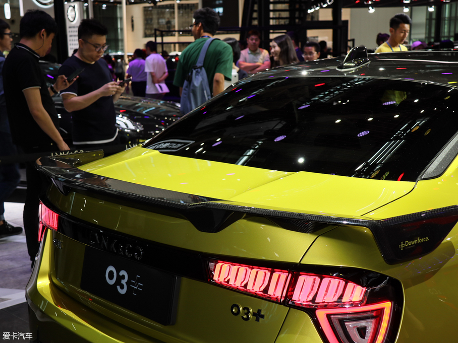 2019I03 03+ 2.0TD Ԅb