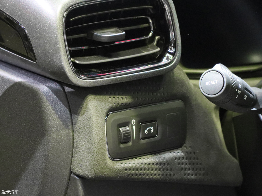 2019���I(l��ng)��03 03+ 2.0TD �Ԅ�(d��ng)�������b��