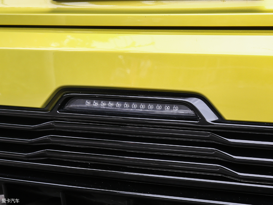 2019I03 03+ 2.0TD Ԅb