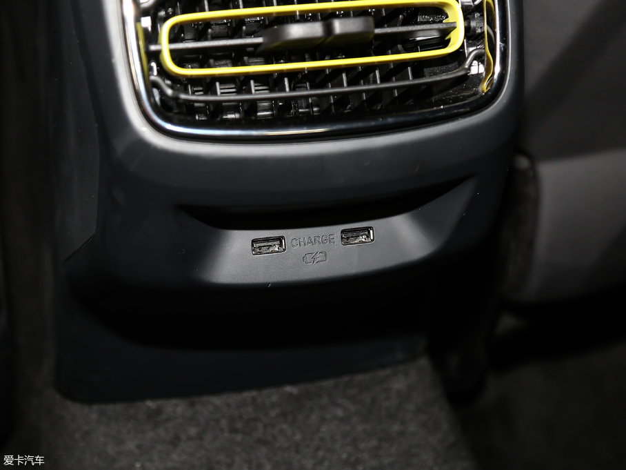 2019I(lng)03 03+ 2.0TD Ԅb