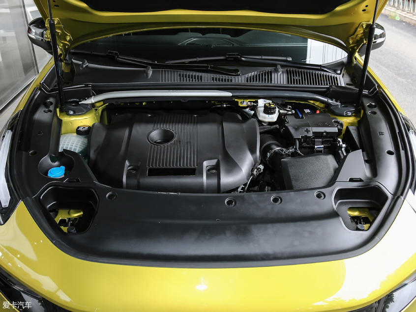 領克2019款領克03