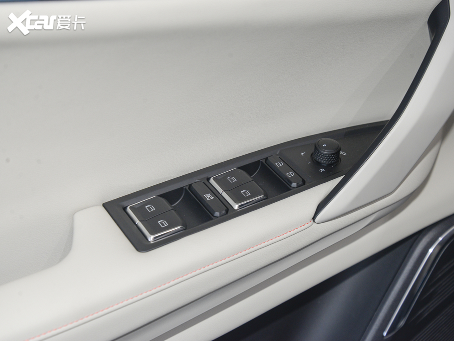 2020I(lng)06 1.5T Ƽh