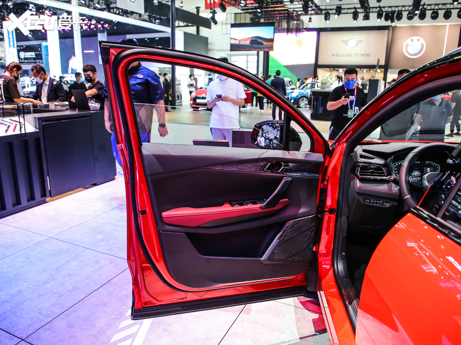 2020I06 1.5T MHEV Pro