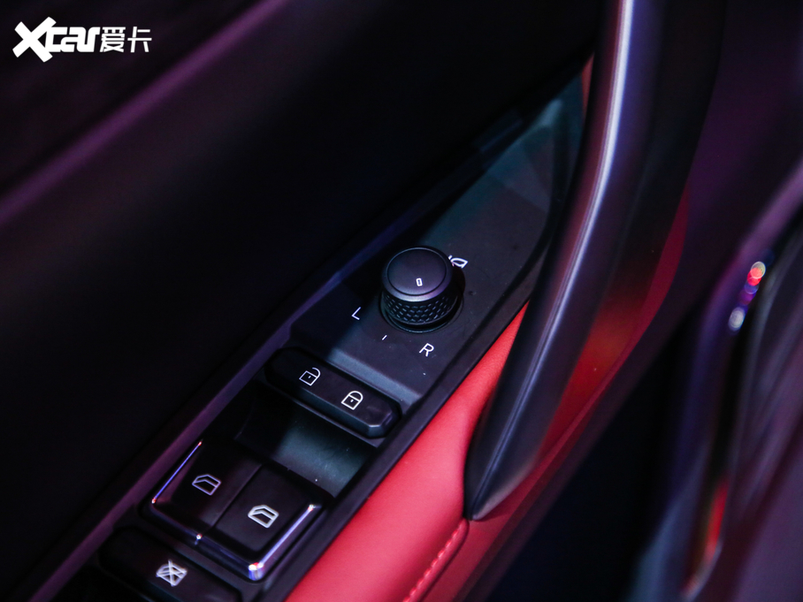 2020I(lng)06 1.5T MHEV Pro