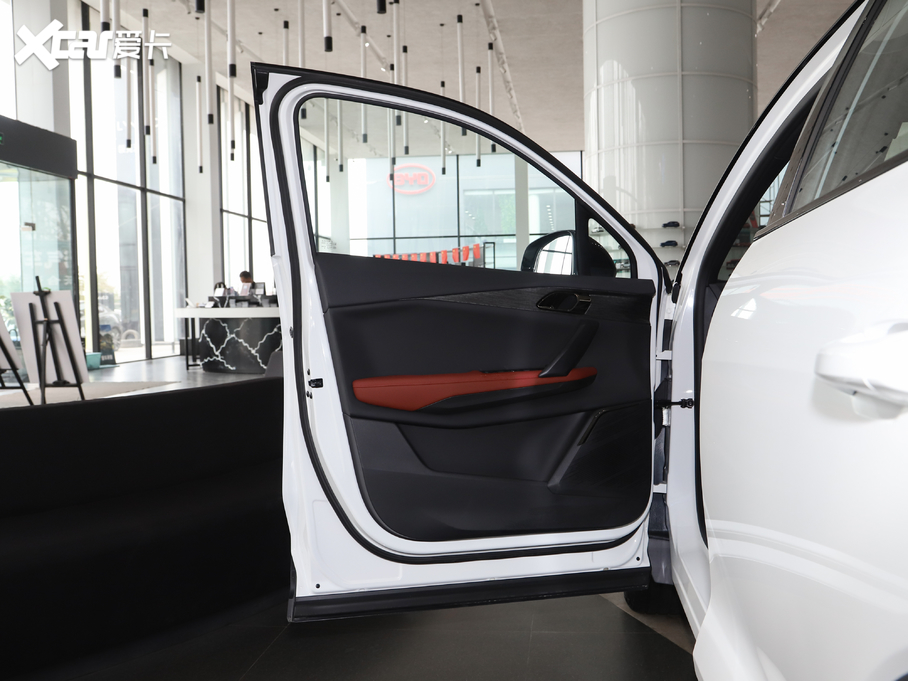 2020I06 1.5T MHEV Pro