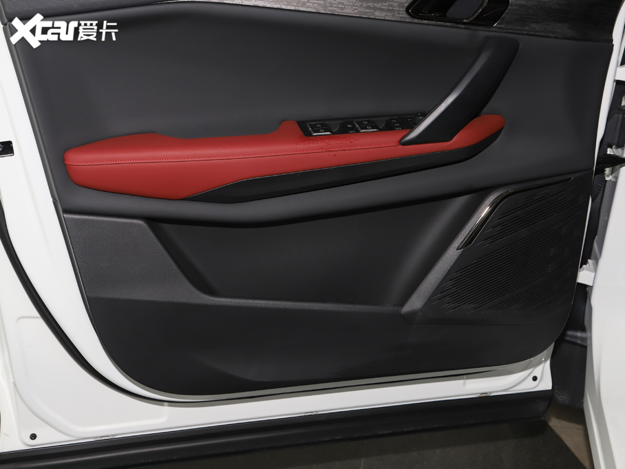 2020I06 1.5T MHEV Pro