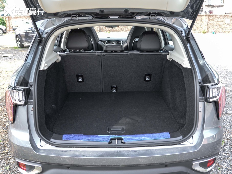 2020I01 2.0T 򌼃Pro VI