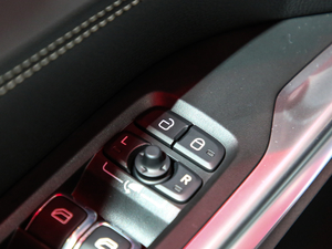 20202.0T 򌼃Pro VI g