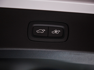 20202.0T 򌼃Pro VI g