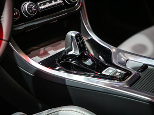 20202.0T 򌼃Pro VI QU