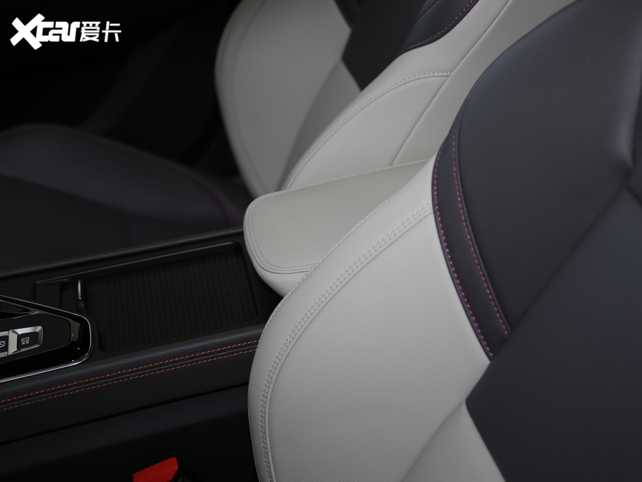 2020I(lng)02 1.5T DCT(q)ҫPro