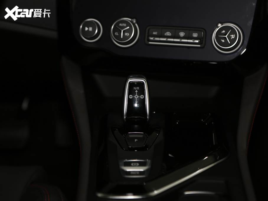 2020I02 1.5T DCTҫPro