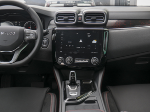 2020款1.5T DCT两驱劲版 中控台