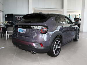 2020款1.5T DCT两驱耀Pro版 整体外观