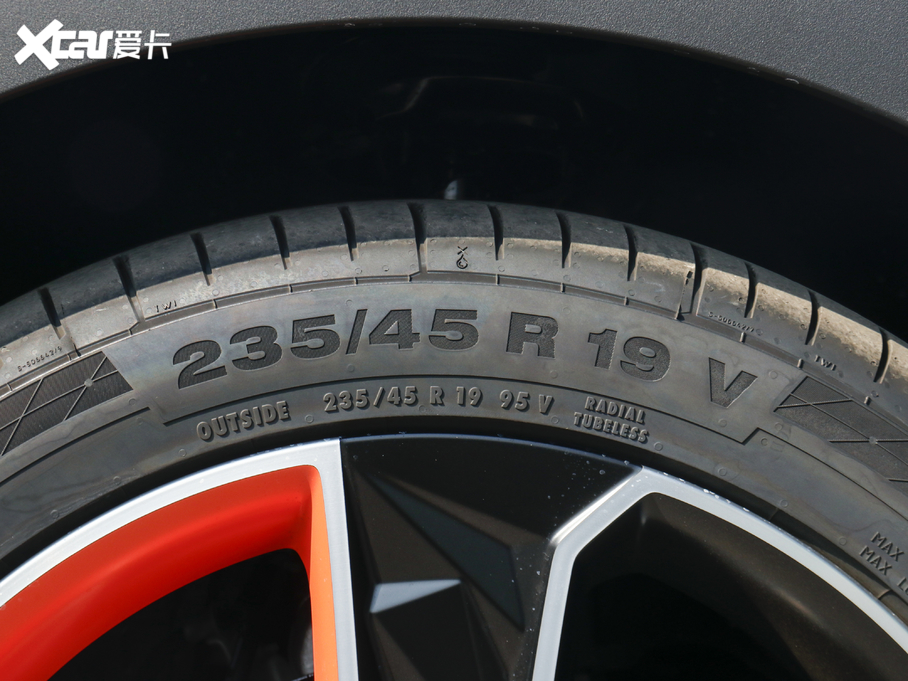 2021I02 ܊ 2.0T ԄӃҫ