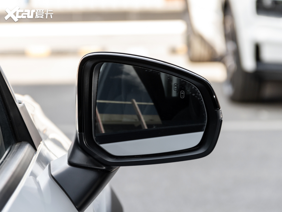 2021I(lng)02 ܊ 1.5T DCT(q)