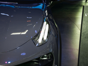 2021܊ 2.0T ԄӃҫ ^