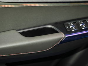 2021܊ 2.0T ԄӃҫ g