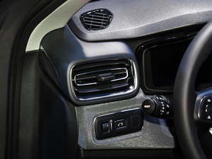 2021܊ 2.0T ԄӃҫ g