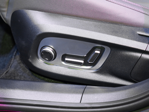 2021܊ 2.0T ԄӃҫ g