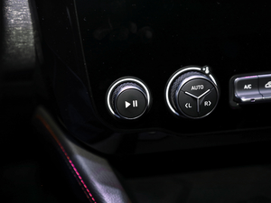 2021܊ 2.0T ԄӃҫ п؅^