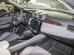 2021܊ 1.5T DCTҫ п؅^