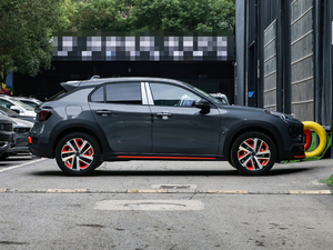 2021款1.5T DCT两驱耀Pro 整体外观