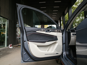2021款1.5T DCT两驱耀Pro 驾驶位车门