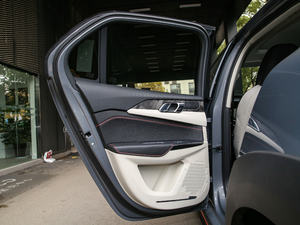 2021款1.5T DCT两驱耀Pro 左后车门