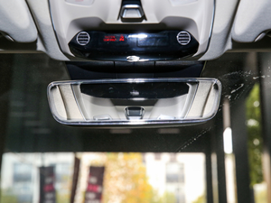 2021款1.5T DCT两驱耀Pro 车内后视镜