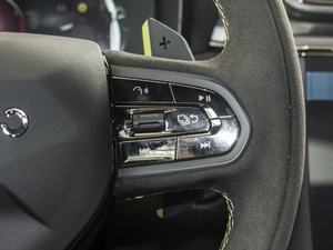 202103+ 2.0TD ԄSL {