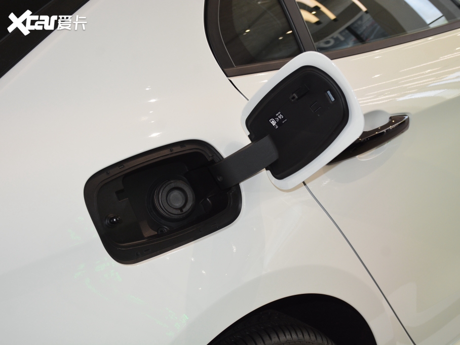 2021I03 PHEV 1.5T PHEV